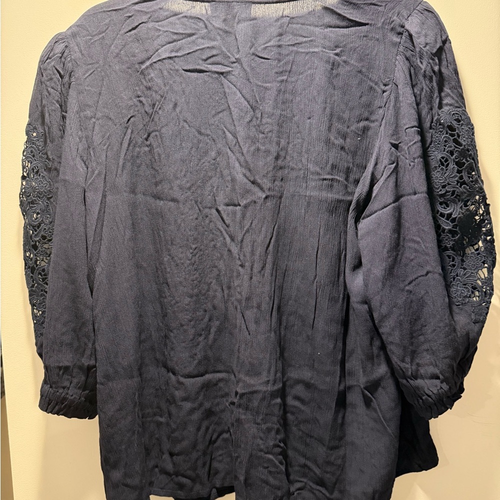 Jessica Simpson Navy Blouse with Lace Detail - Picture 3 of 3